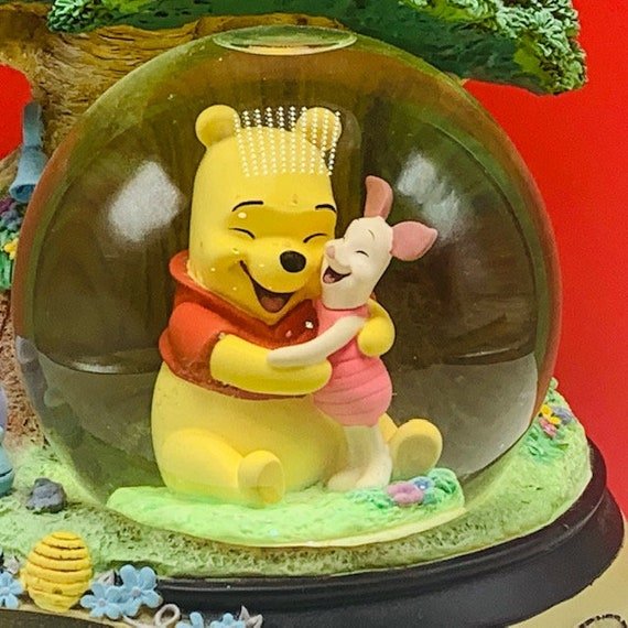Disney くまのプーさんスノーグローブ オルゴール