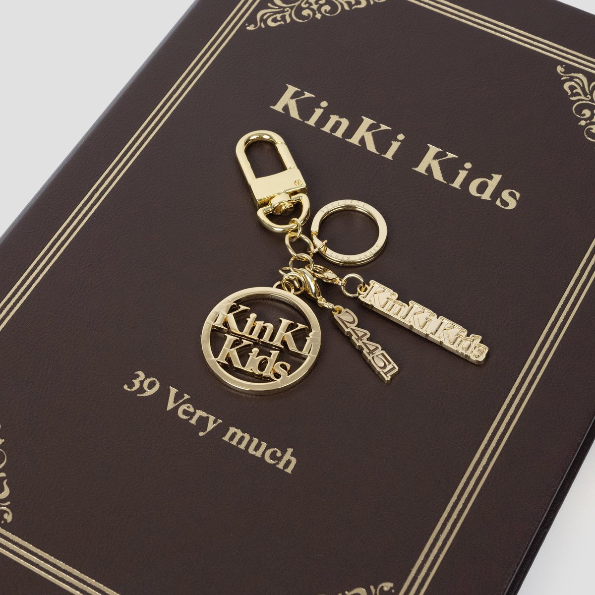 KinKi Kids 39 Very much キーホルダーセット KinKi Kids 39 Very much