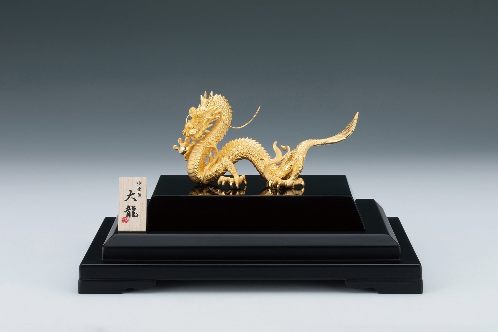 金価格上昇の中、「大黄金展」が髙島屋大阪店で開催 16億5,000万円の約