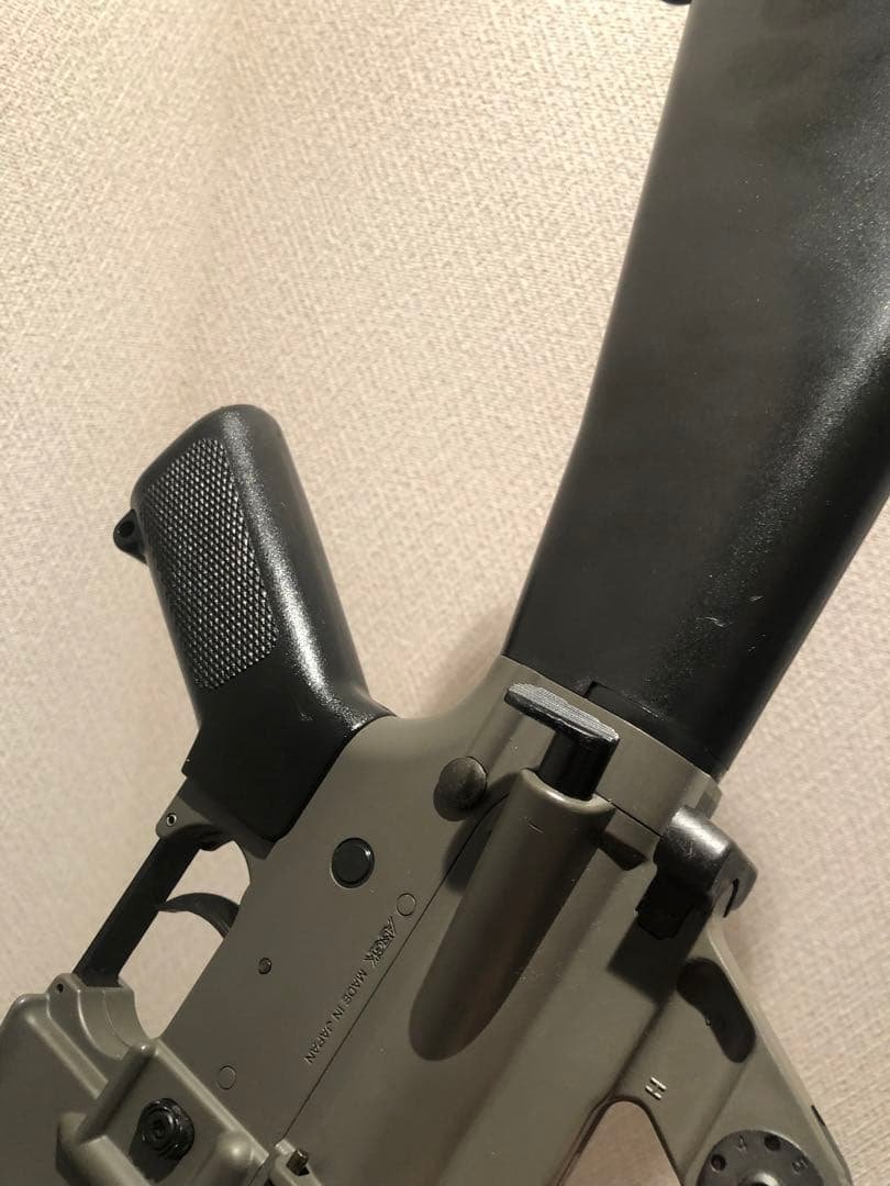 週末値下げ！マルイ電動ガン　M-16ベトナムバージョン エアソフトガン